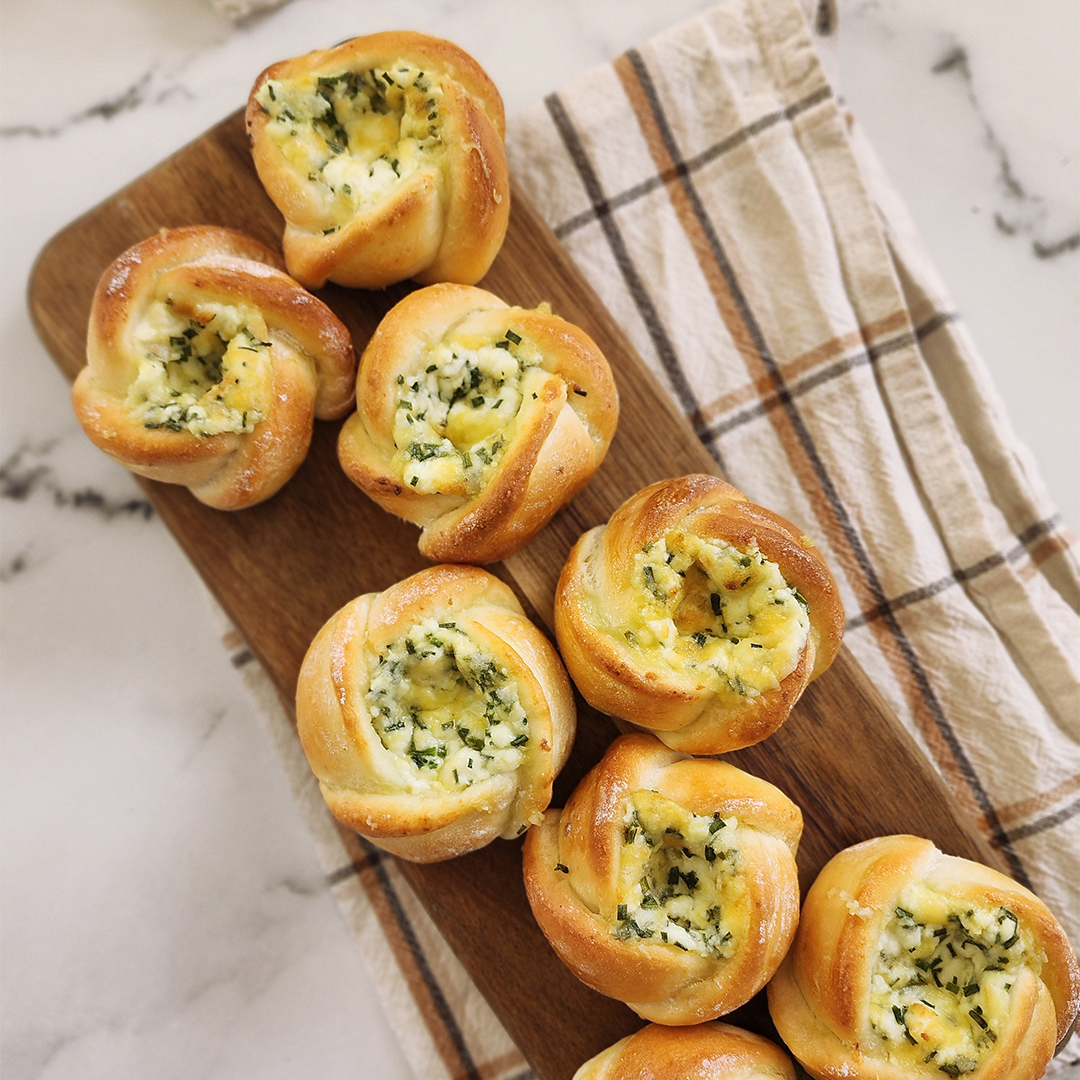 שושני שמרים במילוי גבינות